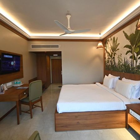 Rns Residency Sea View Hotel Mavalli ภายนอก รูปภาพ