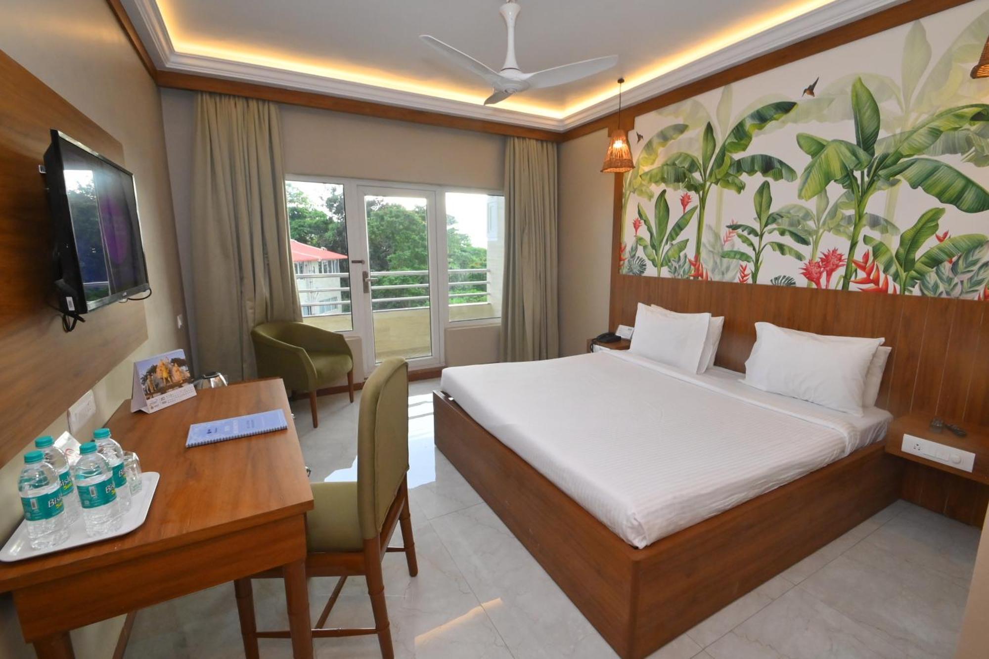 Rns Residency Sea View Hotel Mavalli ภายนอก รูปภาพ